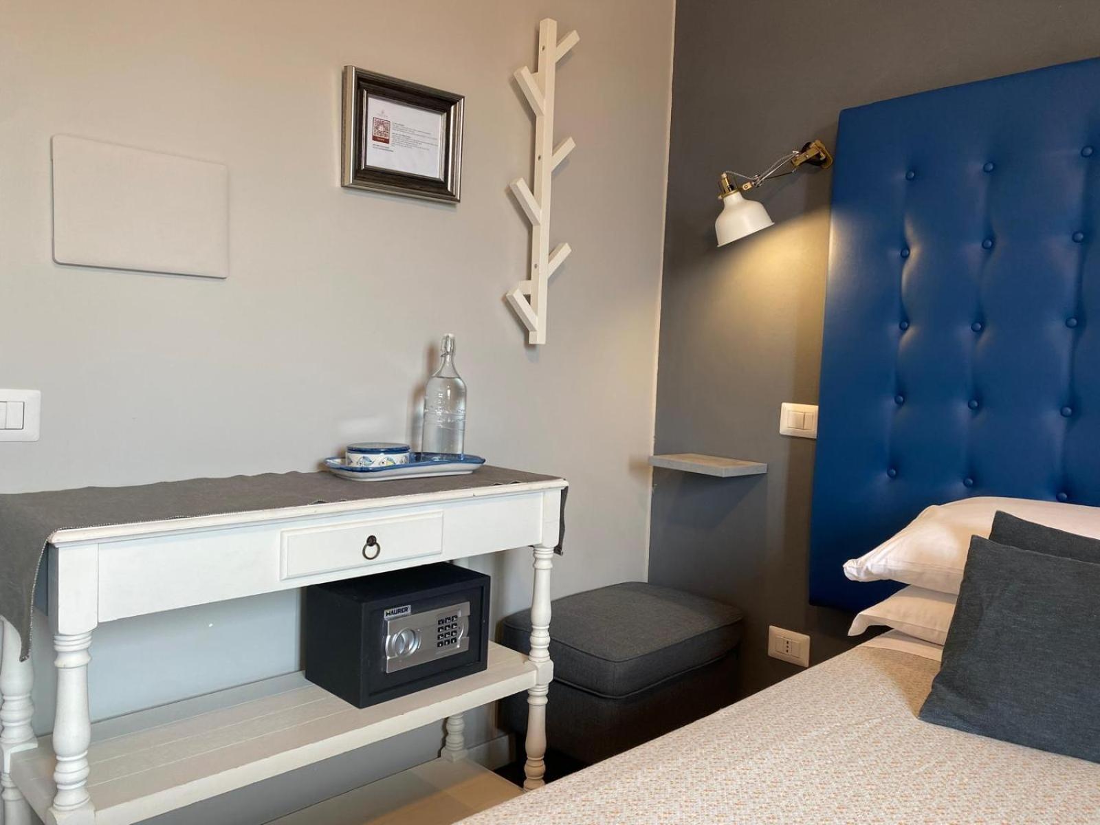 บีแอนด์บี อิล ดูกา ดามัลฟี Bed & Breakfast ซาแลร์โน ห้อง รูปภาพ